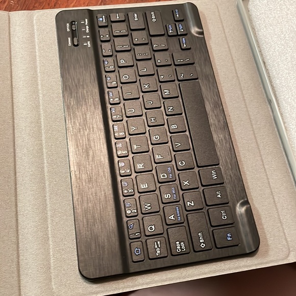 Wireless keyboard and case - Picture 5 of 9